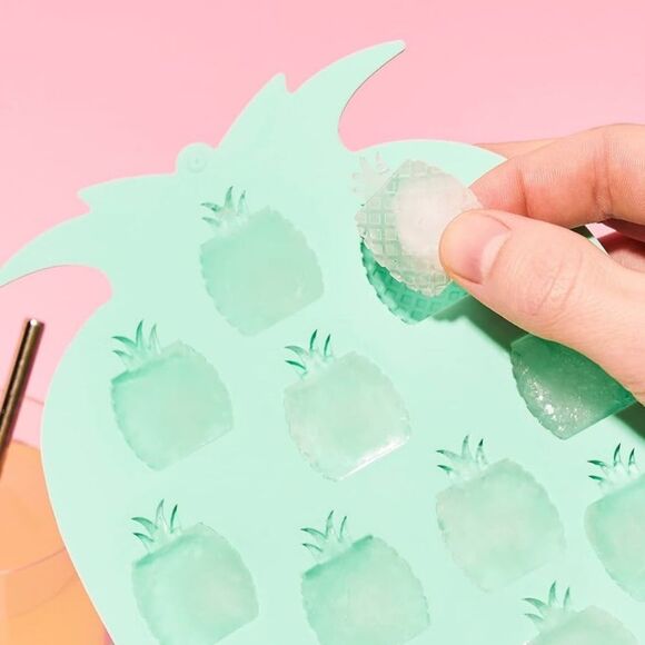 Blush Pineapple 🍍 Silicone Mold! - Picture 6 of 7